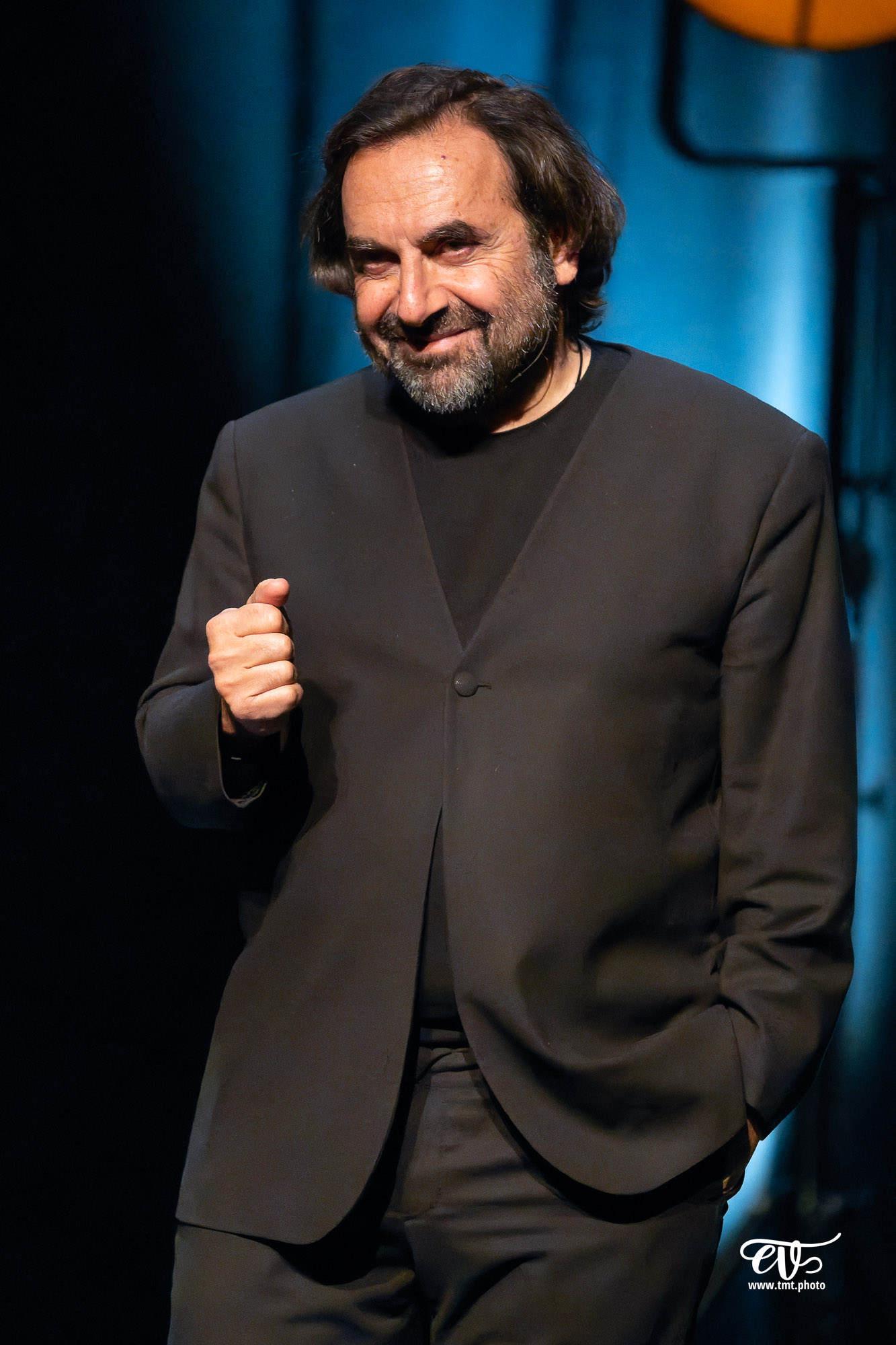 ANDRÉ MANOUKIAN